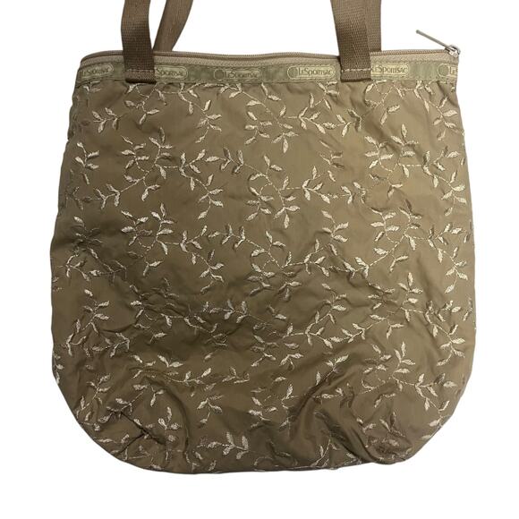 Lesportsac Cream Vine Print Tote Bag - Picture 2 of 9